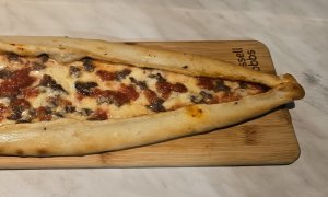 Pide Mit Hackfleisch
